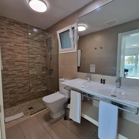 Casa Luna De Luxe, Anlage Mit Beheiztem Pool, Strandnah * كوستا كالما